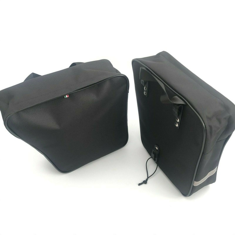 borse-bici-317suu-1.jpg COPPIA BORSE BORSA TELA NERA NERO PER TUTTI I MODELLI DI BICI UOMO DONNA CON PORTA PACCHI PORTAPACCHI POSTERIORE UNIVERSALI - immagine 1