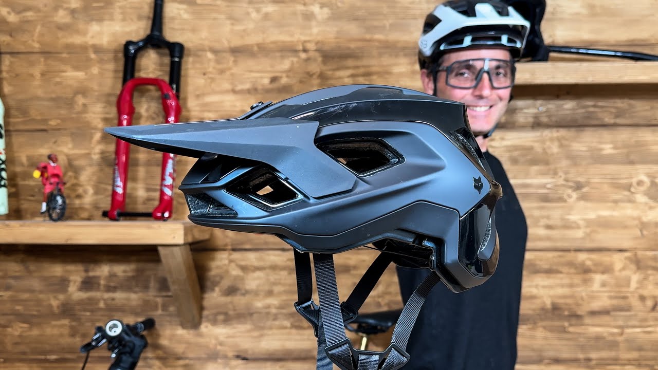 casco-bici-714spy-1.jpg Le 7 cose da sapere per trovare il casco perfetto | MTB Mag - immagine 1
