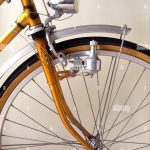 La dinamo di bicicletta in bicicletta Foto stock Alamy