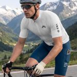 INBIKE Maglia Ciclismo Uomo Estiva Maglia MTB Uomo Maglietta Ciclismo Uomo Manica Corta Traspirante Asciugatura Rapida Leggero Antiscivolo 3 Tasche Posteriori Dettagli Riflettenti Bianco S : Amazon.it: Moda