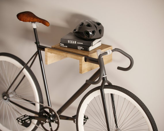 porta-bici-da-muro-817wth-1.jpg Supporto da parete per bici in legno / portabici da parete / portabici in legno / deposito per biciclette al coperto Etsy Italia - immagine 1