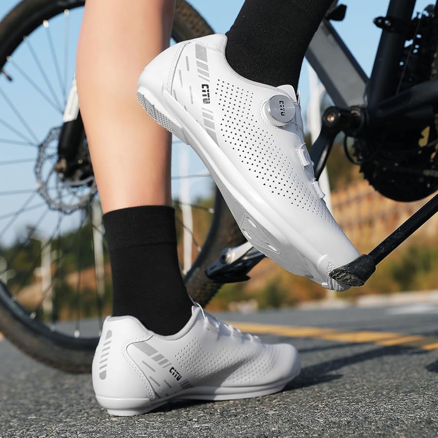 scarpe-da-ciclismo-strada-717ehh-1.jpg Scarpe Ciclismo Uomo Donna Scarpe da Bici Strada Leggere Compatibili con Pedali Peloton KEO Traspiranti con Tacchette Delta,Bianca,36 EU : Amazon.it: Moda - immagine 1