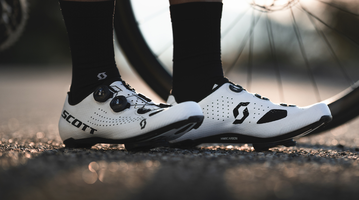 scarpe-per-bici-da-corsa-303zza-1.jpg Come scegliere le scarpe da bici: ecco cosa valutare BiciDaStrada - immagine 1